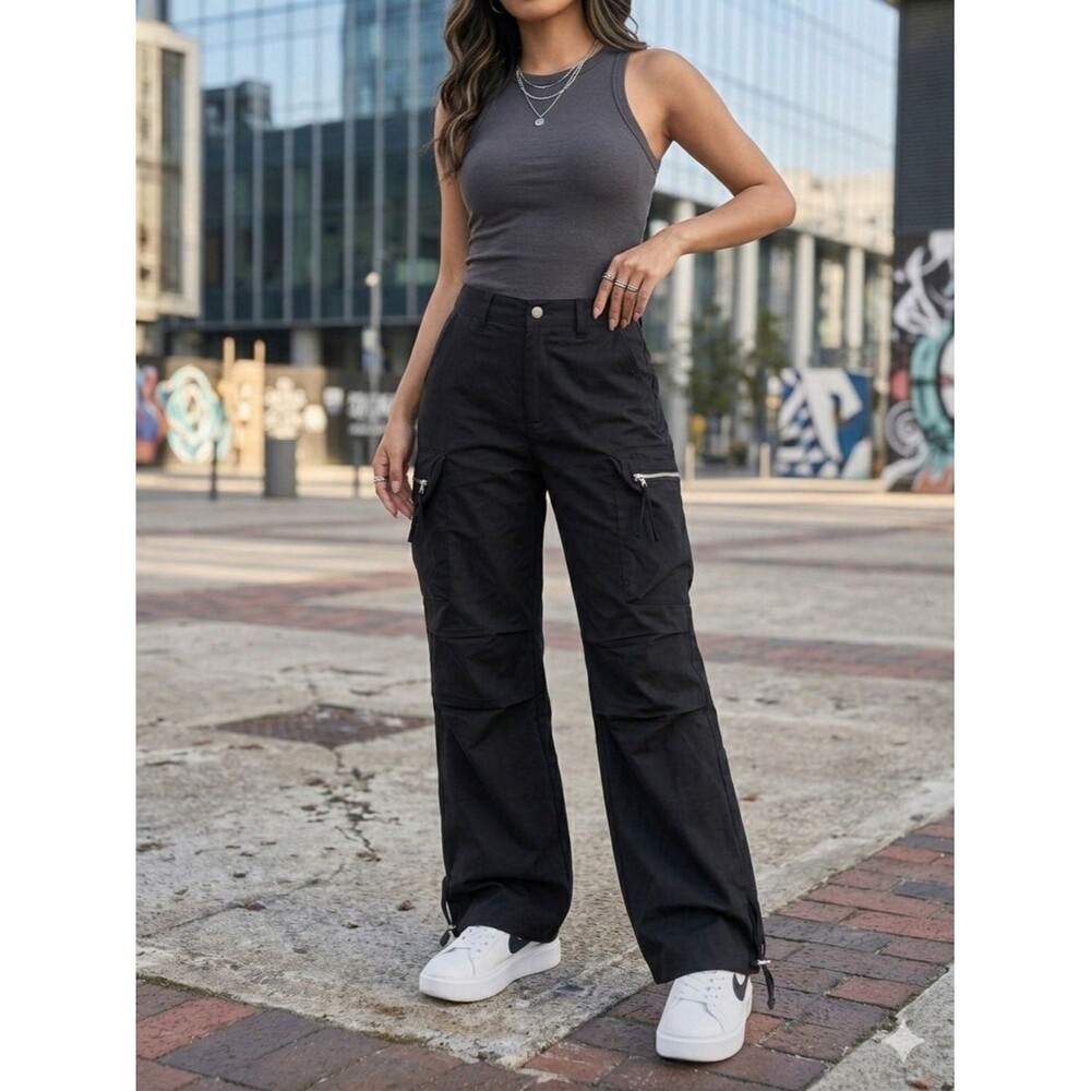 Women’s Black Wide Leg Cargo Pants Utility Streetwear Adjustable Hem XS/S